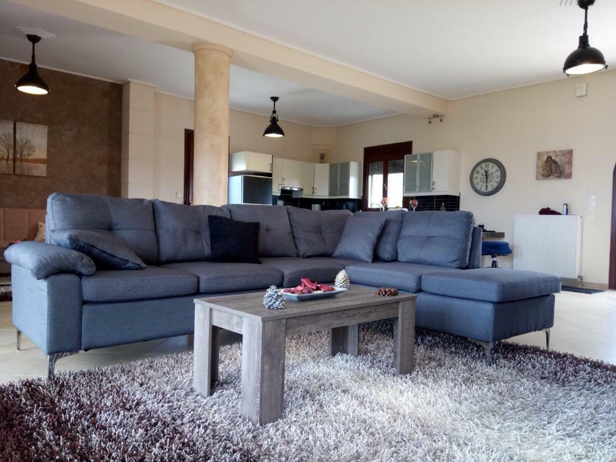 וולוס Luxury Villa Thea מראה חיצוני תמונה