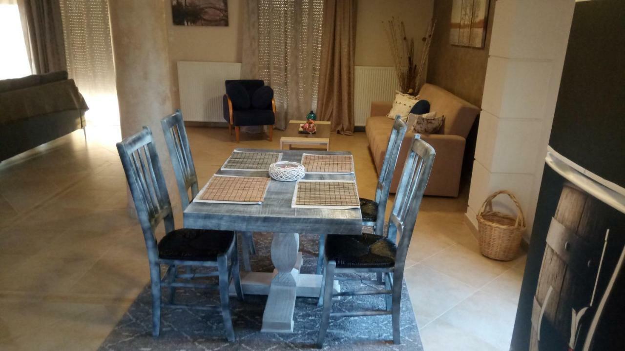 וולוס Luxury Villa Thea מראה חיצוני תמונה